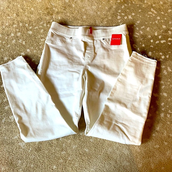 SPANX Denim - NEW with tag SPANX distressed skinny jeans. Size M/M
